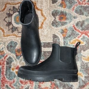 Chelsea rain boots